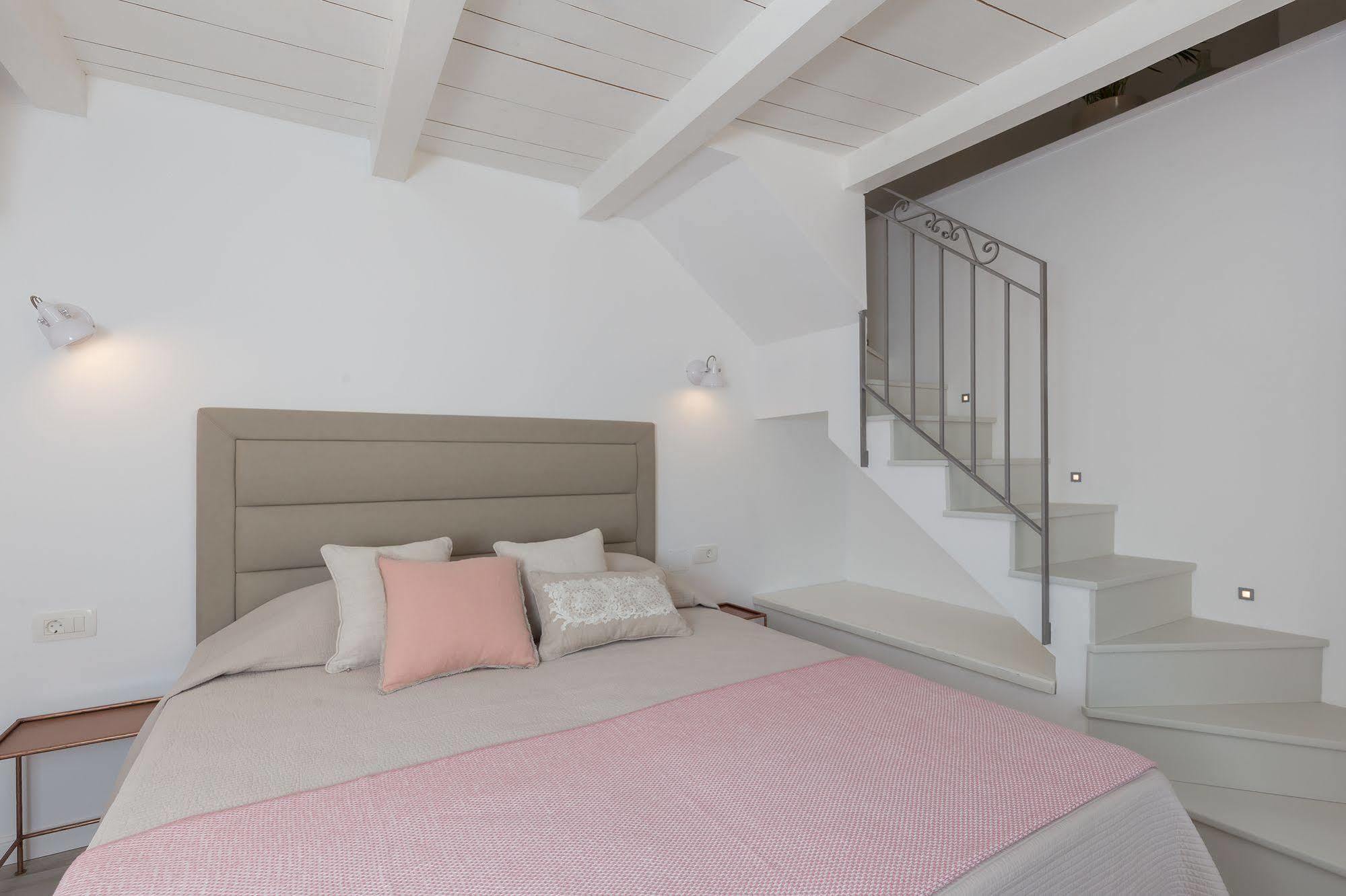 Guest house Sweet House 4*